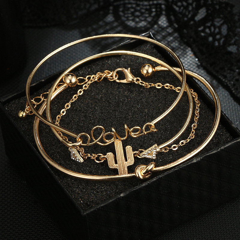 Romantic Letter Alloy Plating Rhinestone Bangle 1 Set