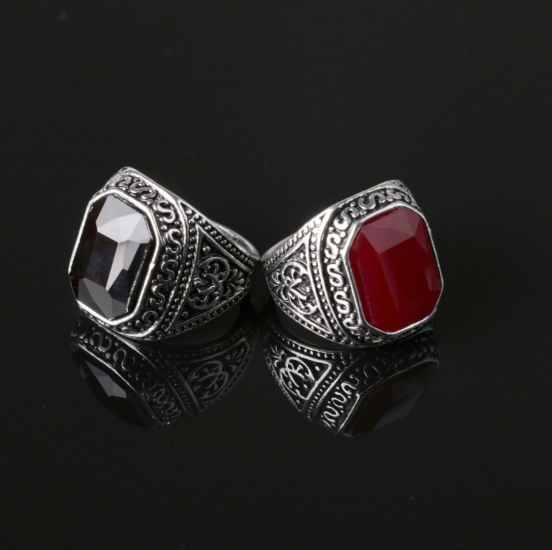 Retro Square Alloy Inlay Artificial Gemstones Rings 1 Piece
