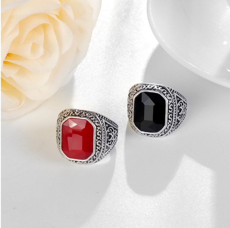 Retro Square Alloy Inlay Artificial Gemstones Rings 1 Piece