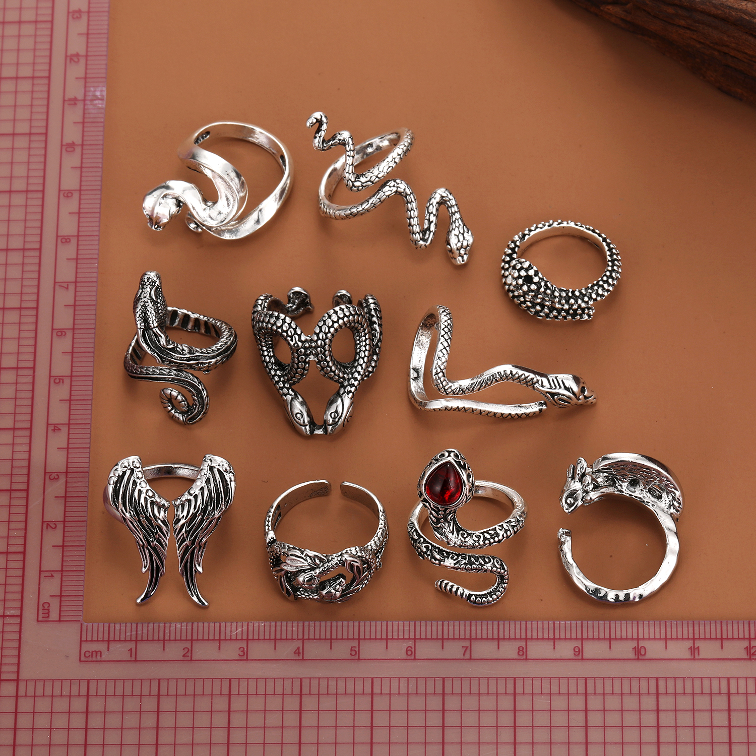 Hip-Hop Vintage Style Snake Alloy Plating Artificial Gemstones Open Ring 1 Piece