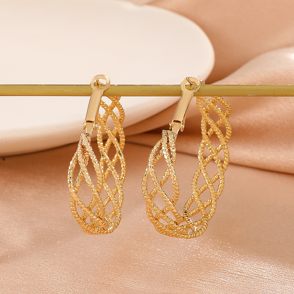 Retro Twist Alloy Plating Earrings