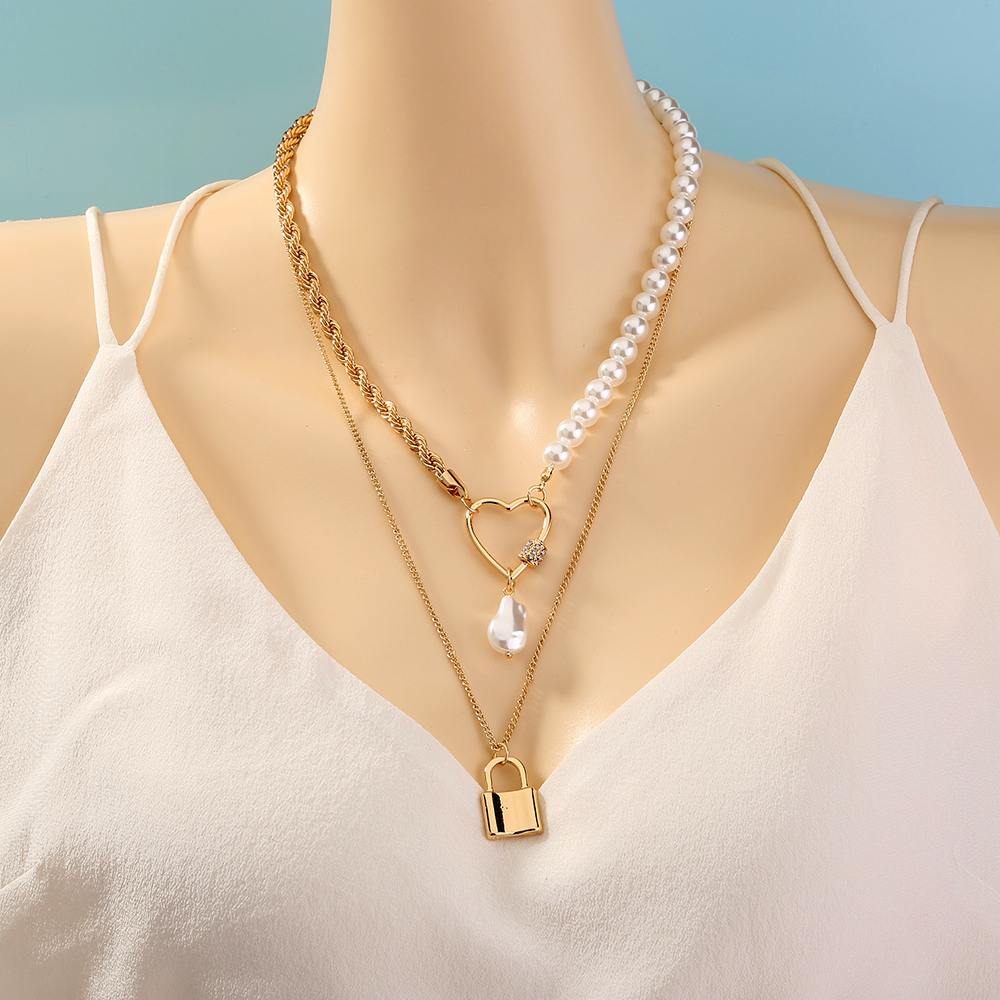 Luxurious Lock Alloy Patchwork Pearl Necklace 1 Piece