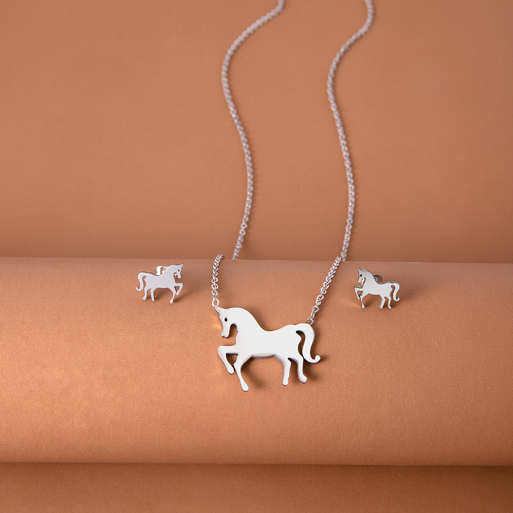 Fashion Horse Stainless Steel Plating Jewelry Set 1 Set