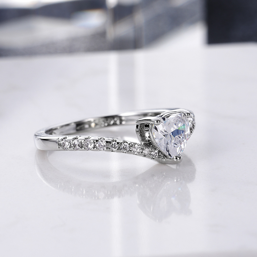 Romantic Heart Shape Copper Rings Plating Zircon Copper Rings