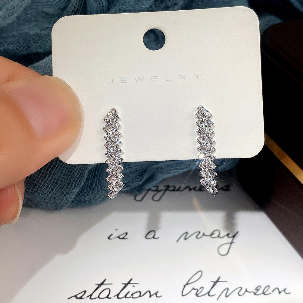 Fashion Geometric Copper Ear Studs Zircon Copper Earrings 1 Pair