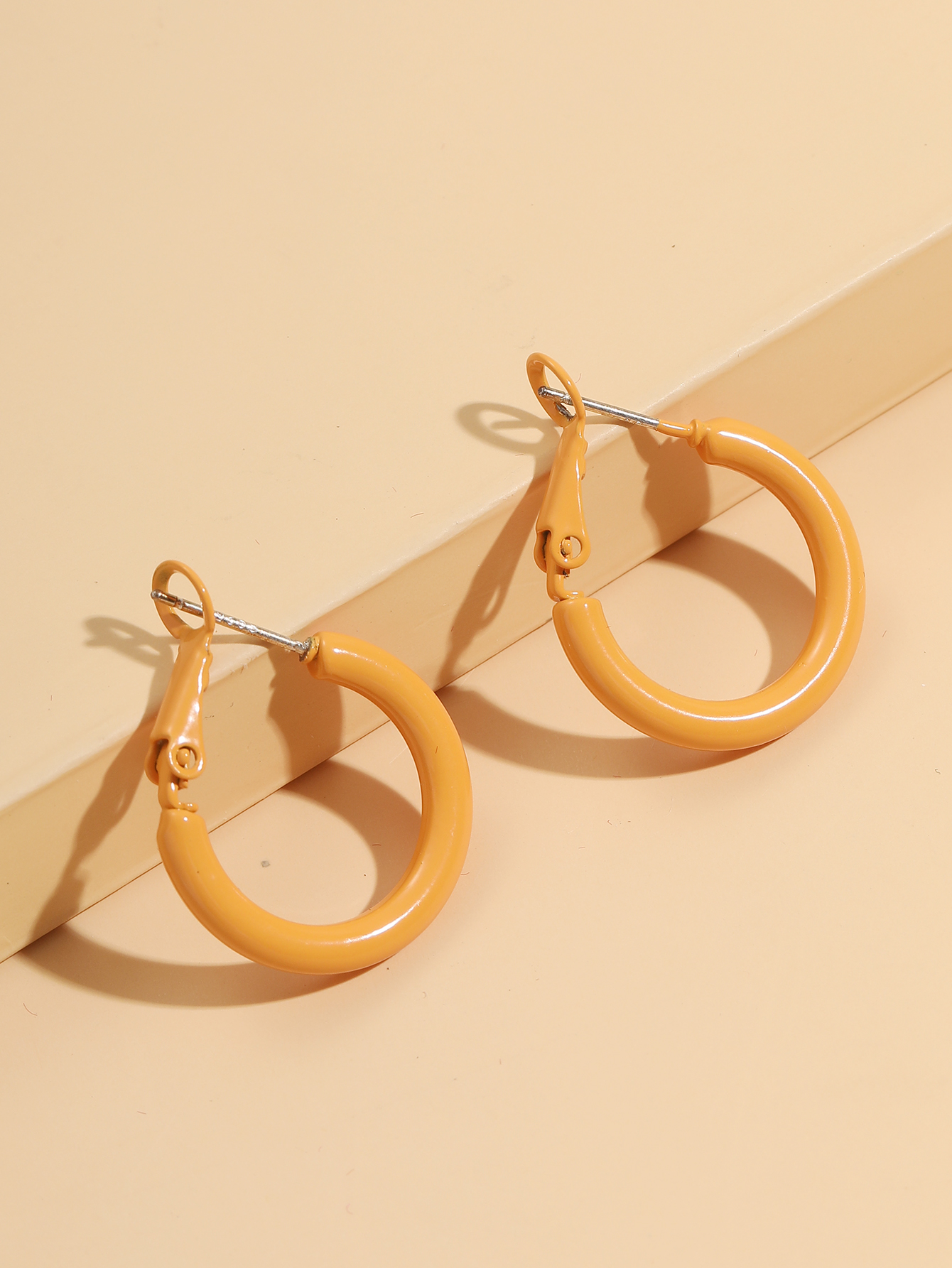 Fashion Round Alloy Hoop Earrings