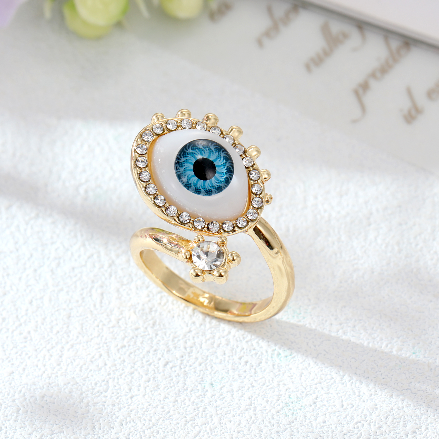 Fashion Devilu0027S Eye Alloy Resin Open Ring 1 Piece