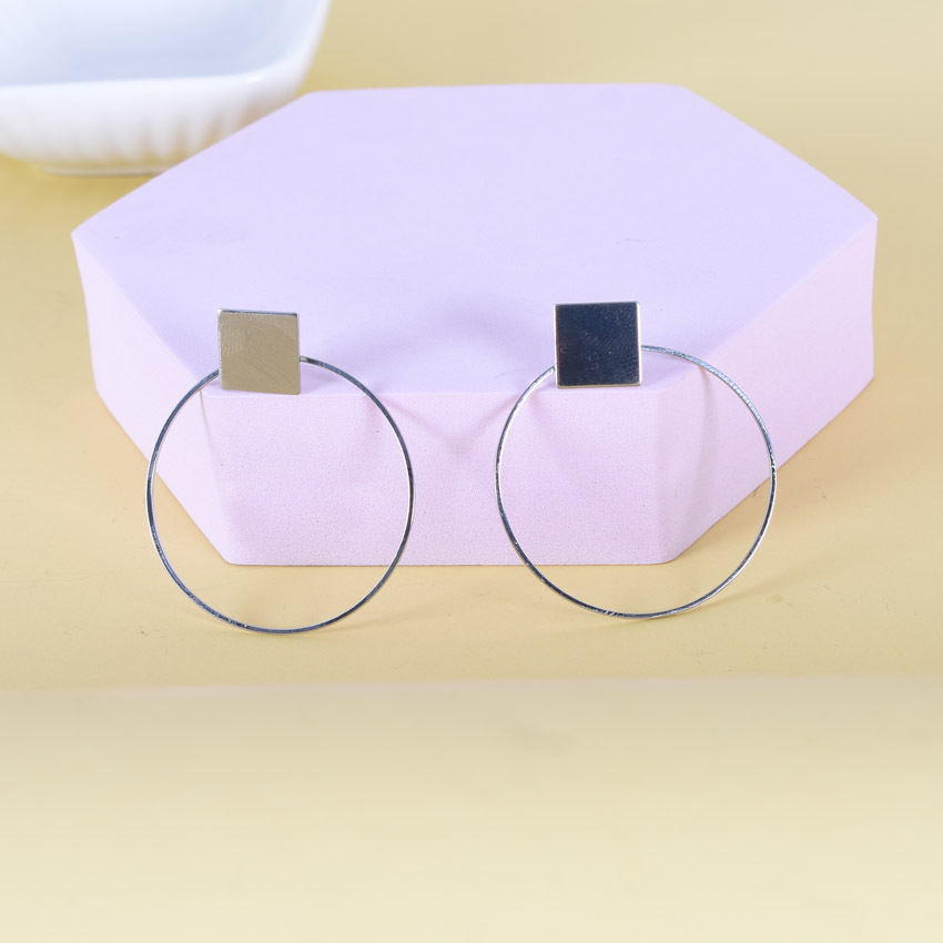 Simple Style Rhombus Alloy Plating Drop Earrings 1 Pair