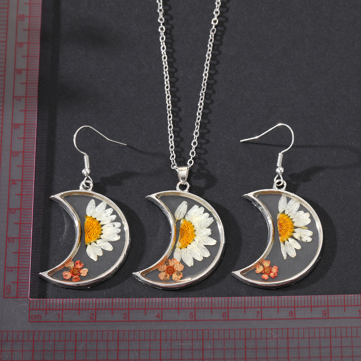 Retro Moon Flower Alloy Epoxy Alloy Ear Studs Necklace 1 Piece