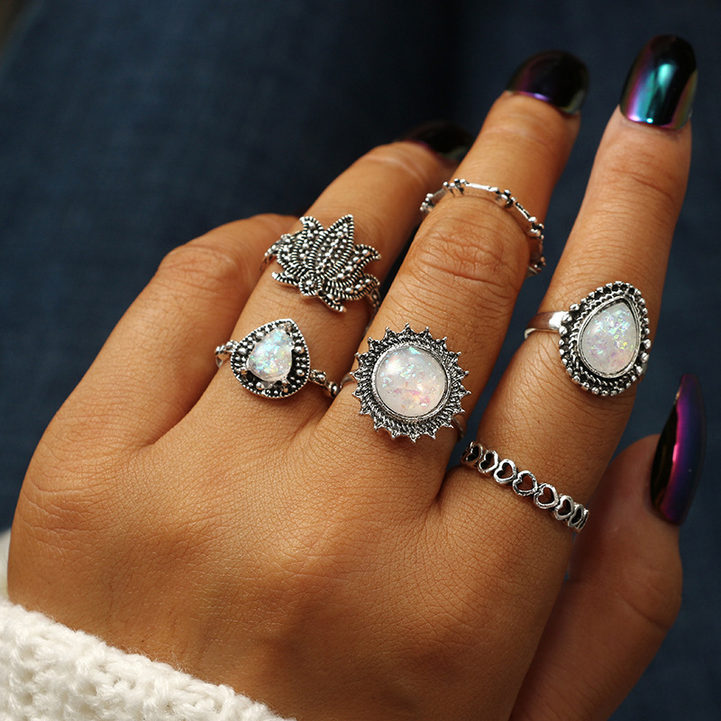 Retro Geometric Alloy Inlay Artificial Gemstones Rings