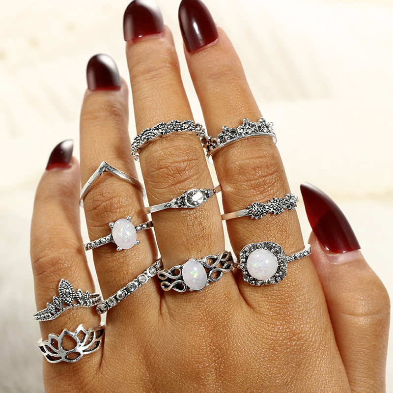 Retro Geometric Alloy Inlay Artificial Gemstones Rings