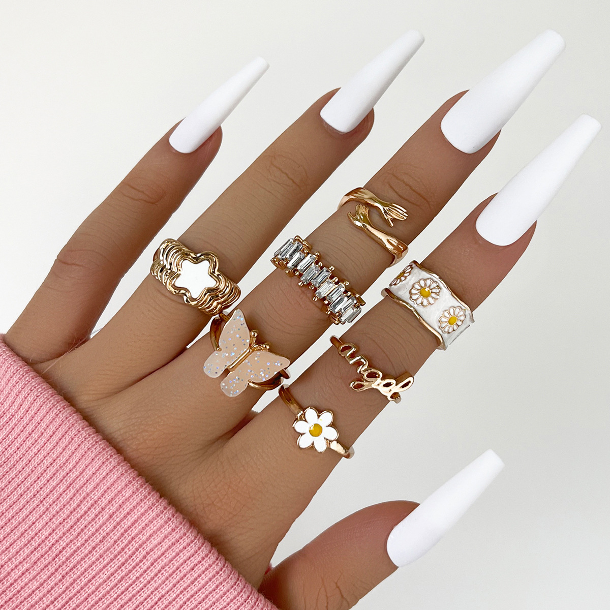 Design Sense Niche Ring Female Sweet Pentagram Ring Butterfly Little Daisy Hug Letter Womenu0027s Ri